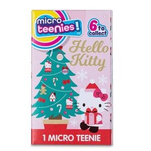 Sanrio Hello Kitty & Friends Micro Teenies! Christmas 3-Inch Micro Plush Mystery